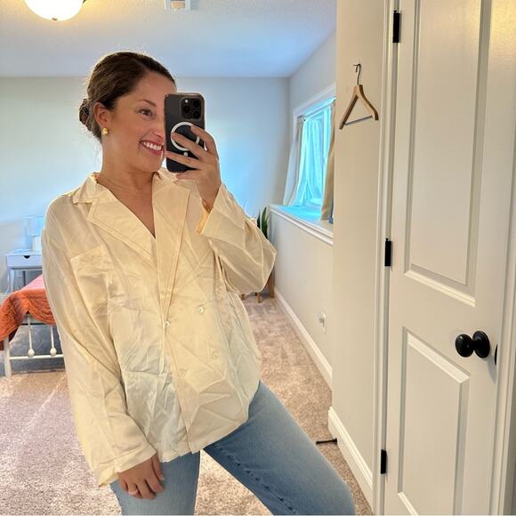 Vintage La Mouette Cream Silk Button Front Long Sleeve Blouse Top Large - Picture 2 of 8